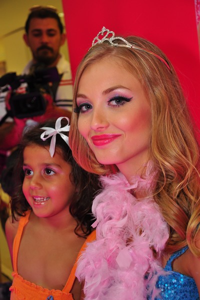 Be a Barbie 